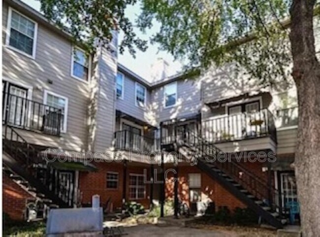 Building Photo - 600 Bagby Ave