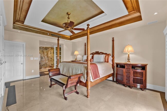 Building Photo - 2244 Fisher Island Dr