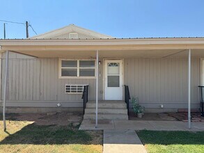 Building Photo - 5909 East F M 40