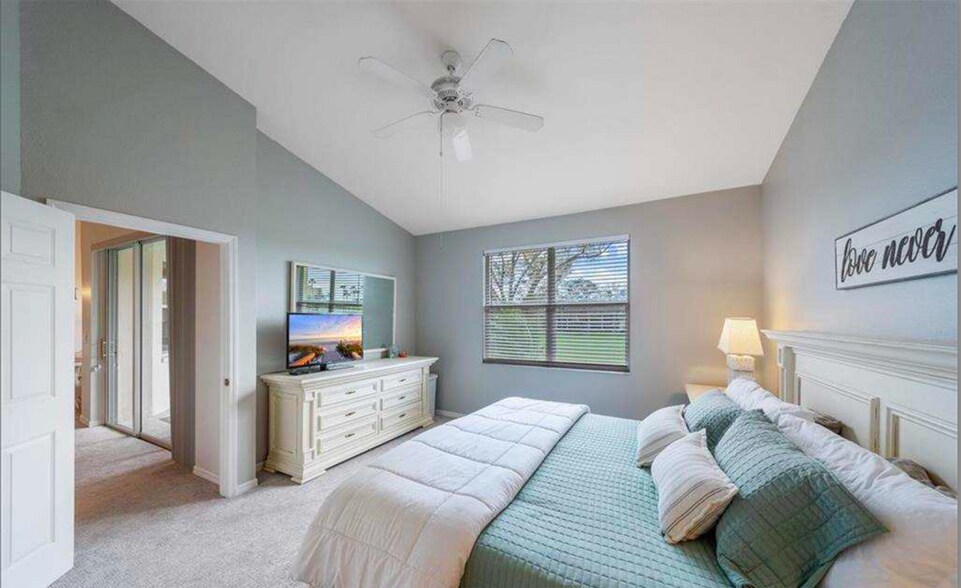 Building Photo - 640 Lalique Cir