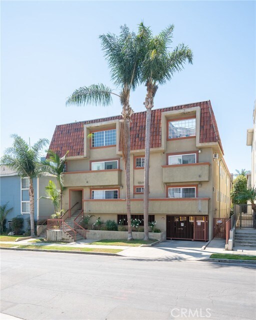 Building Photo - 1825 Selby Ave