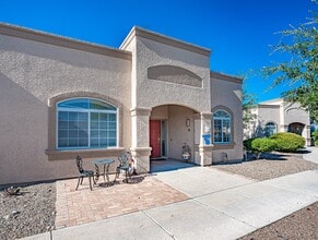 Building Photo - 1924 W Demetrie Loop