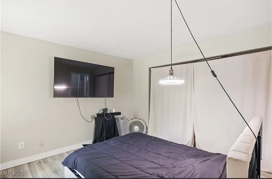 Bedroom two - 3145 E Flamingo Rd