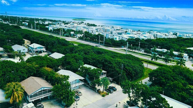 Building Photo - 45 Gumbo Limbo Ave