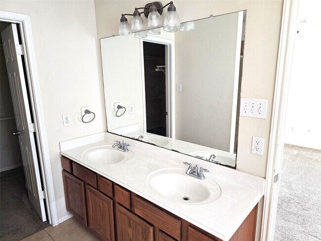 Building Photo - 13214 Arden Ridge Ln