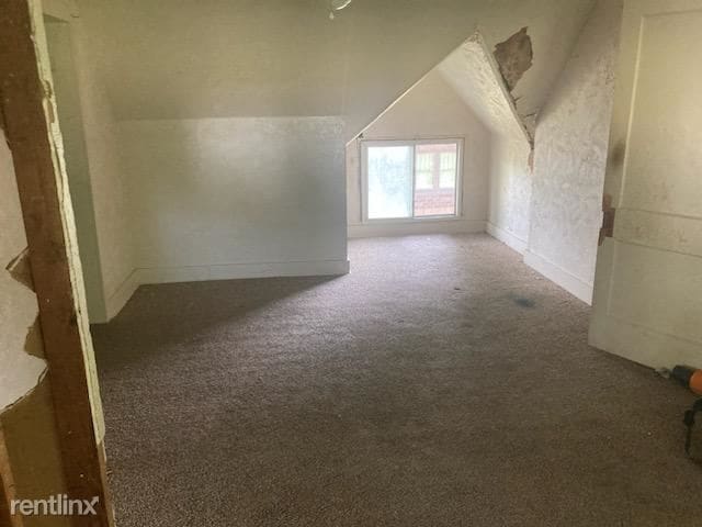 Building Photo - 4 br, 1 bath House - 2111 North Gale Avenue
