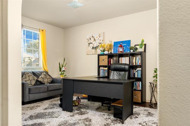 Building Photo - 428 Running Water Trail