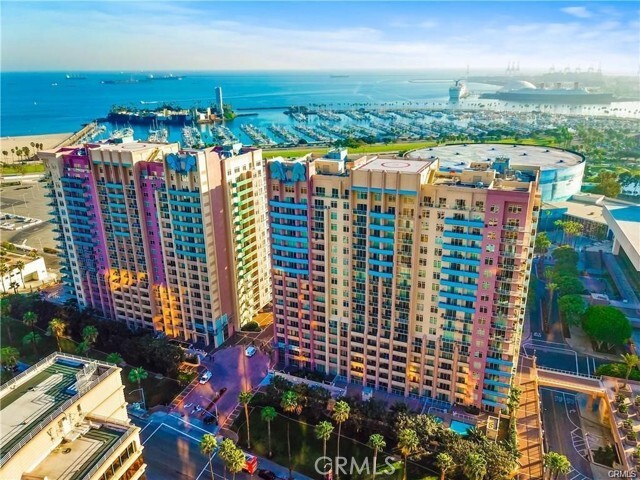 Building Photo - 388 E Ocean Blvd