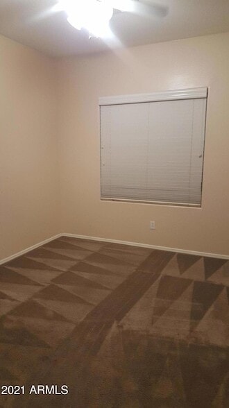 Building Photo - 12522 W Campina Dr