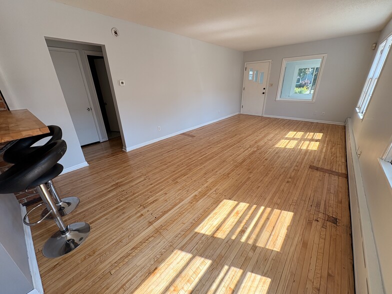 Living Room - 2424 5th Street NE