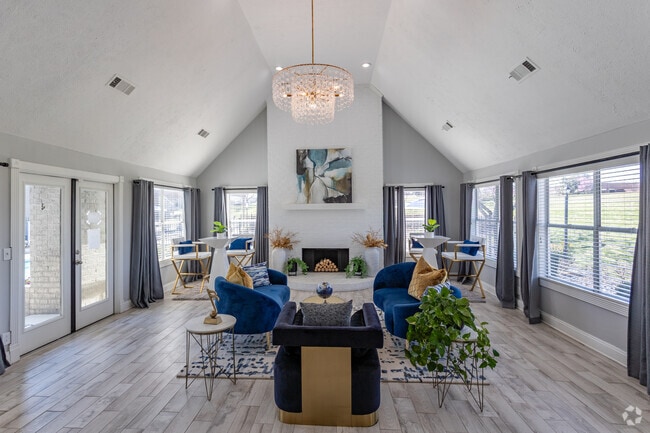 Clubhouse - The Hamilton