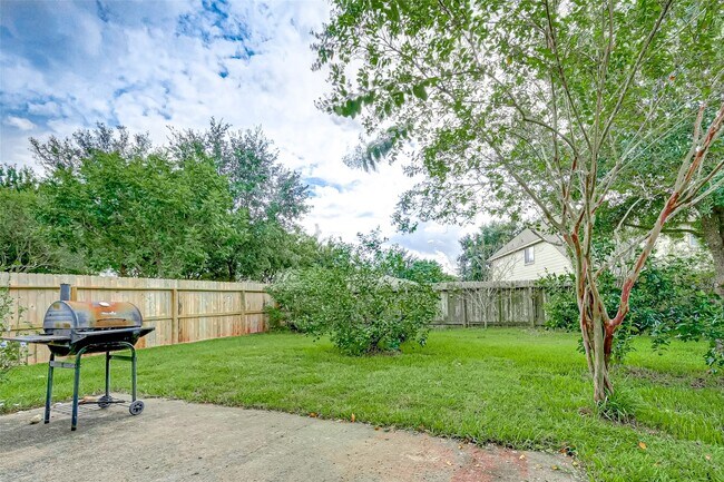 Building Photo - 24823 Cobble Canyon Ln