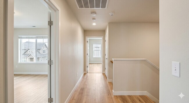 Building Photo - 3740 Pope Ct