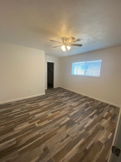 Building Photo - 3803 Regency Dr