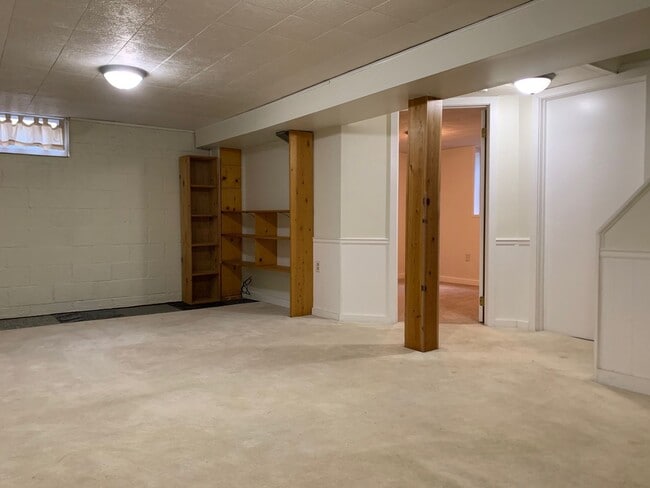 Building Photo - 3BR Ranch in Camp Hill