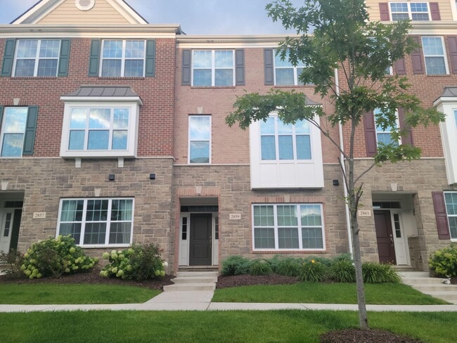 Building Photo - 2859 Hardwick Rd