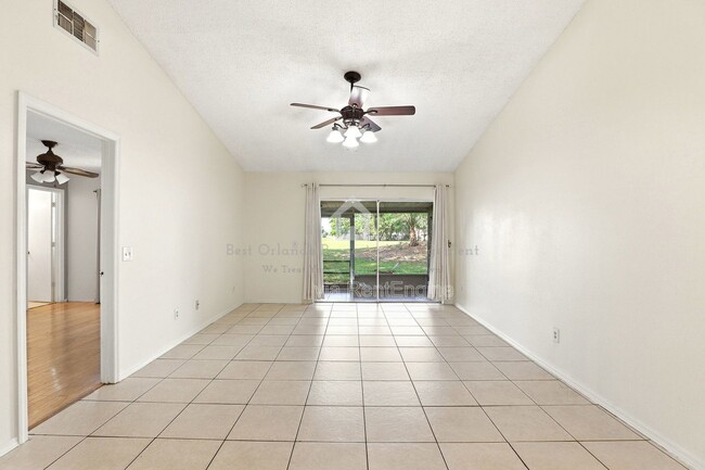 Building Photo - 917 Pebble Creek Cir