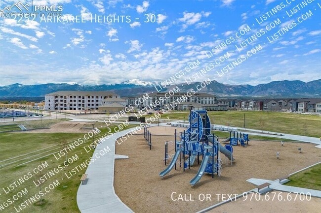 Building Photo - 2252 Arikaree Hts