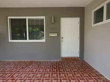 Building Photo - $2,650 11105-07 NE 9th Ave #11105