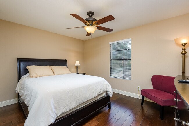 Building Photo - 16025 N 58th Pl