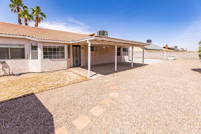 Building Photo - 6361 O'Bannon Dr