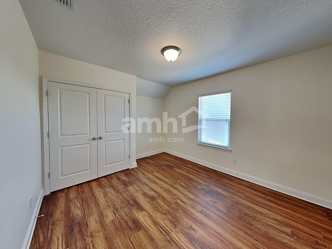 Building Photo - 34 Tristan Ct