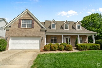 Building Photo - 10004 Shetland Ln