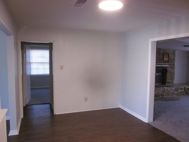 Building Photo - 5515 Randolph Rd