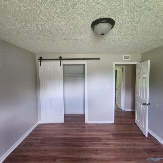 Building Photo - 3706 Wilbanks Dr