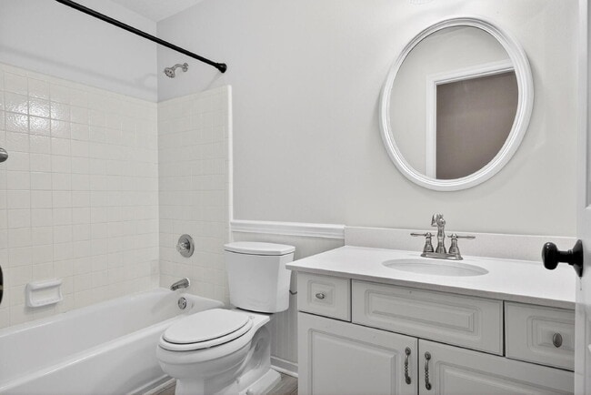 Building Photo - 1010 Trail Stream Way