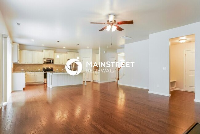 Building Photo - 4 Bedroom Pet-Friendly Home in GARNER, NC with Main Street Renewal