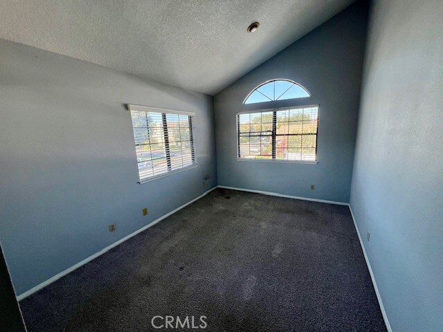 Building Photo - 2 Bloomdale