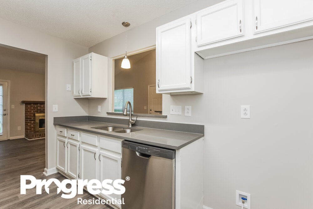 Building Photo - 3434 Braewick Pl