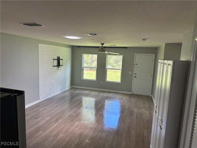 Building Photo - 9191 Aegean Cir