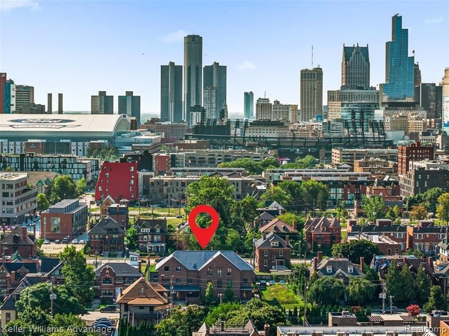 Building Photo - 284 Eliot St