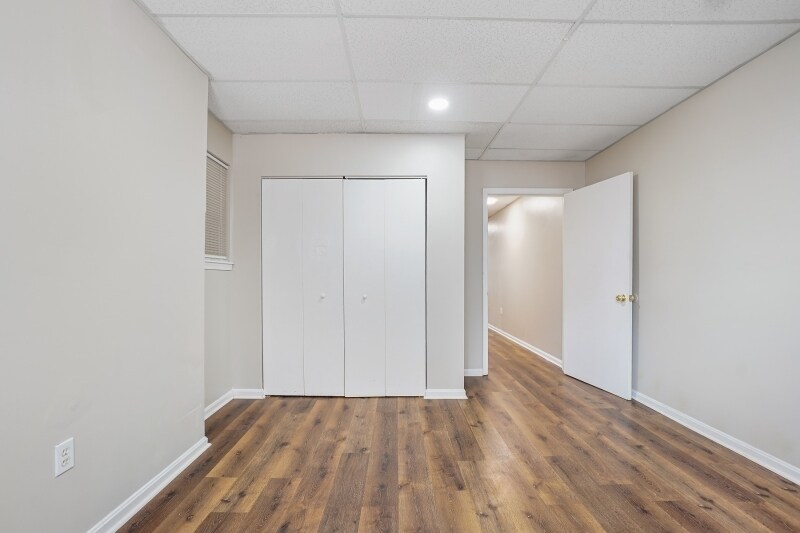 Building Photo - 2645 N Charles St