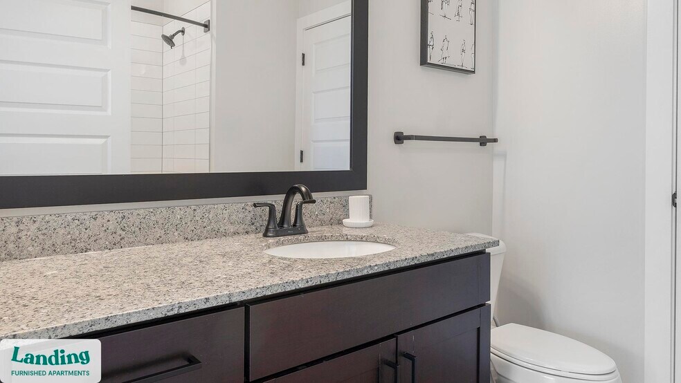 Building Photo - 1270 Hillcrest Dr