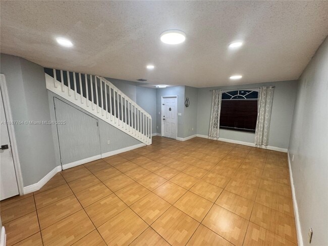 Building Photo - 7005 NW 173rd Dr