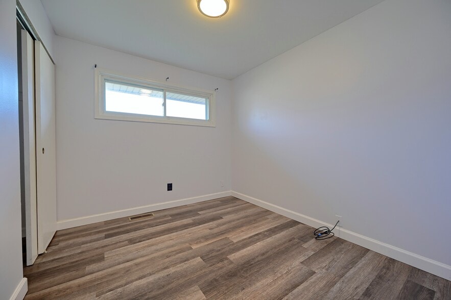 Building Photo - 11134 Superior Ave