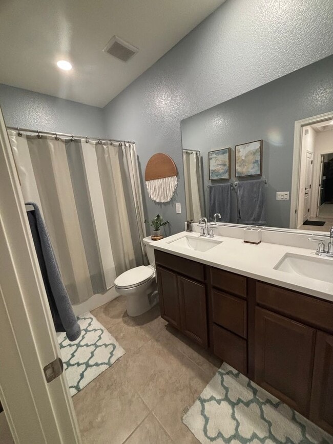 Building Photo - Breathtaking 4/2 Rancho Cordova Model w/TO...