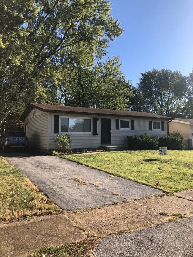 Building Photo - 3 Bedroom 1 Bath Beautifully Updated Home in Florissant, MO.
