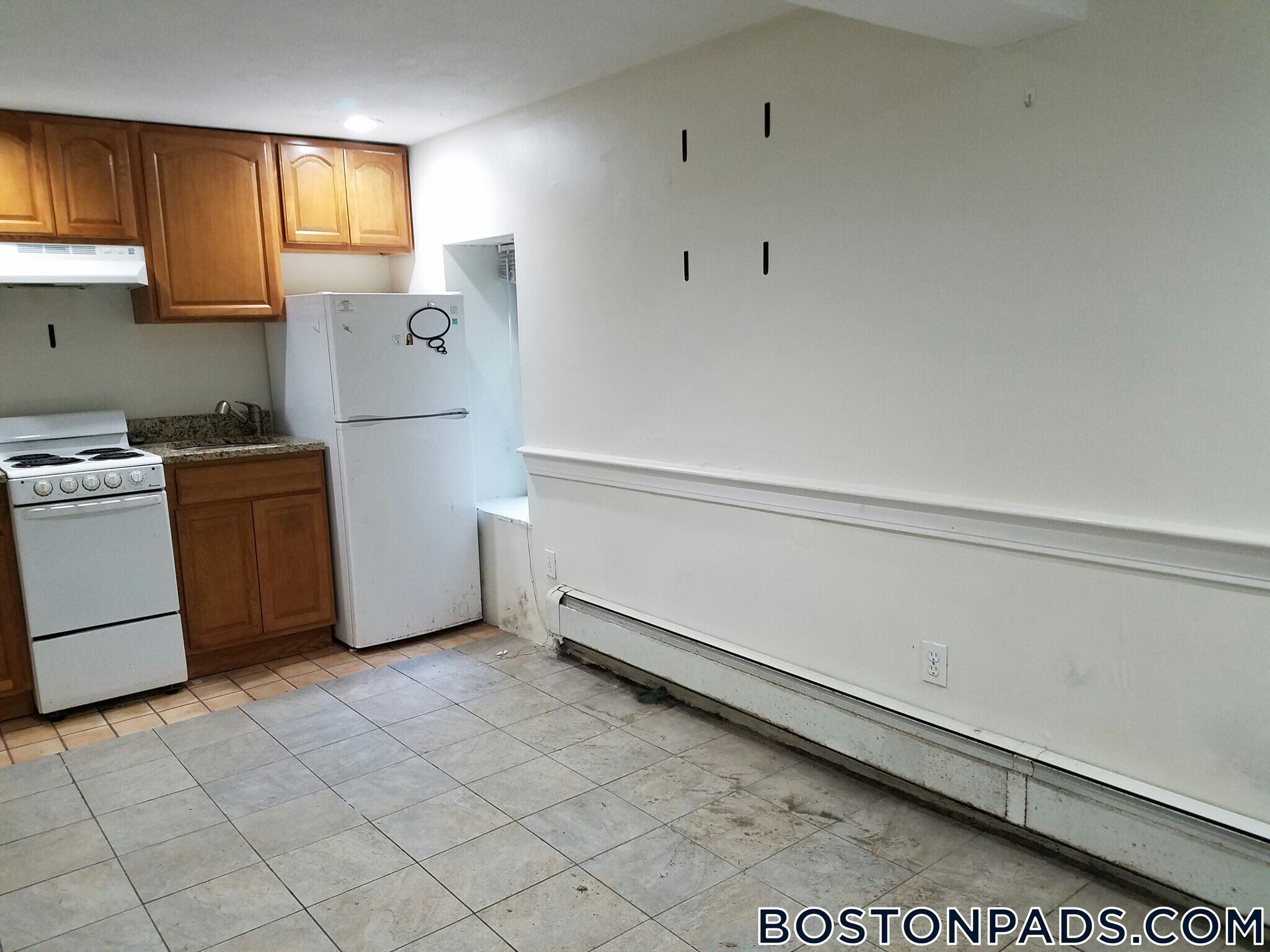 Building Photo - 10 Wait St