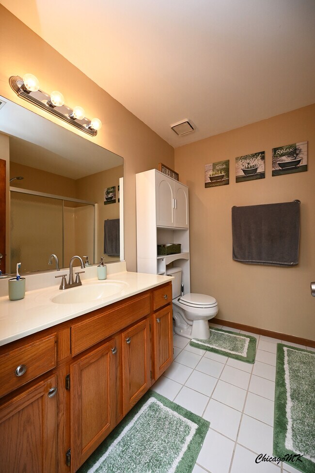 Building Photo - 340 Woodridge Cir