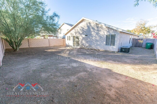 Building Photo - 2701 W Jasper Ave