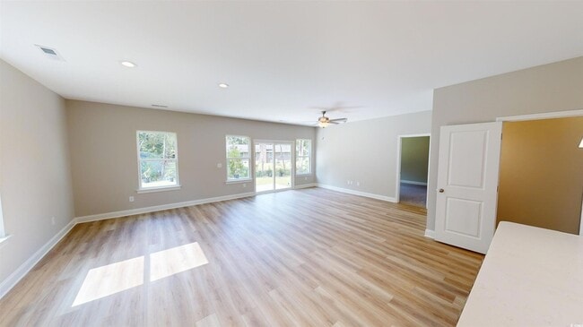 Building Photo - 1016 Moen Lp