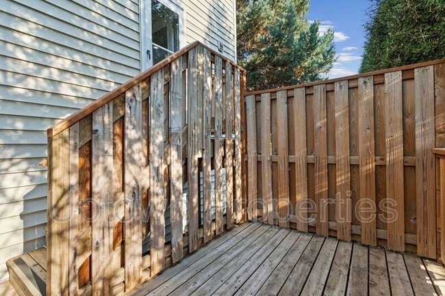 Building Photo - 5286 SW 174th Terrace
