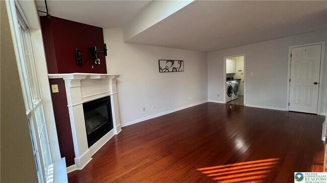 Building Photo - 520 Wild Mint Ln