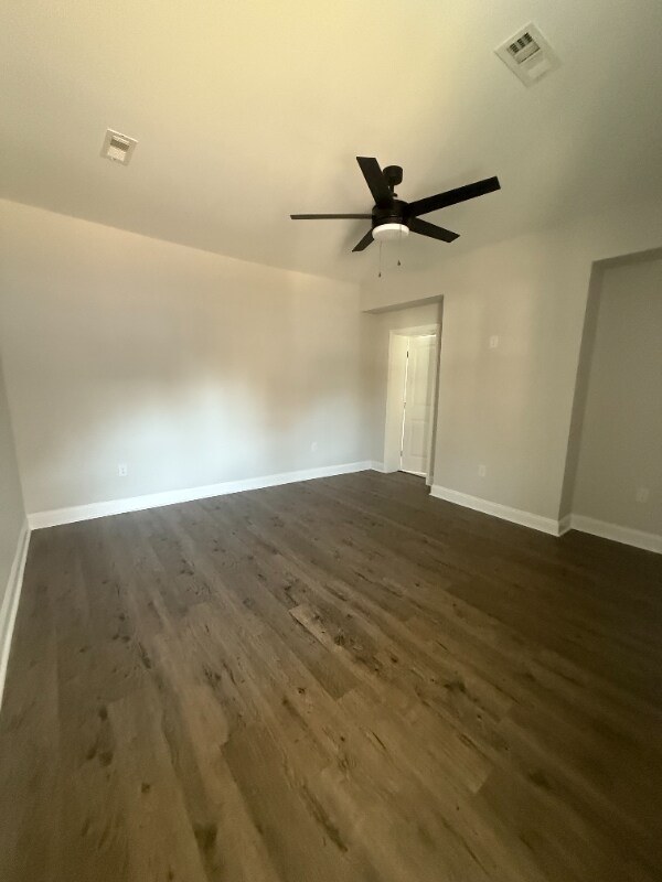 Building Photo - 1621 Thompson St