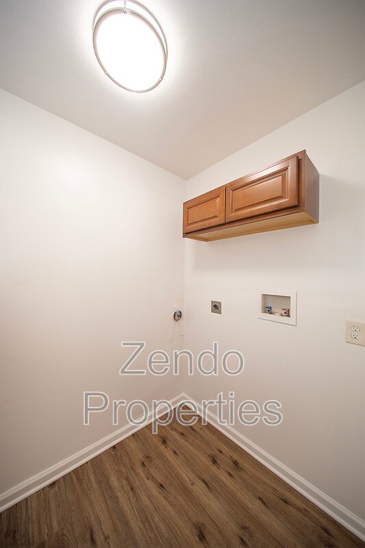 Building Photo - 4821 Vick St