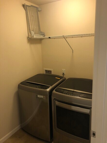 Laundry - 15766 SE Nyla Way